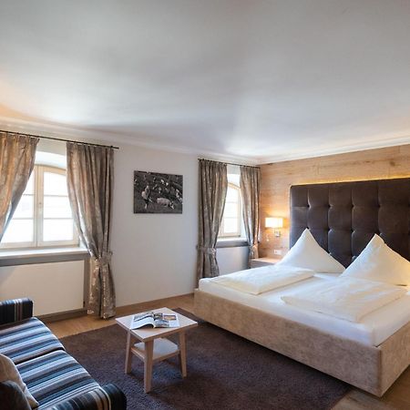 Hotel Gasthof Alte Post Holzkirchen Holzkirchen  Εξωτερικό φωτογραφία