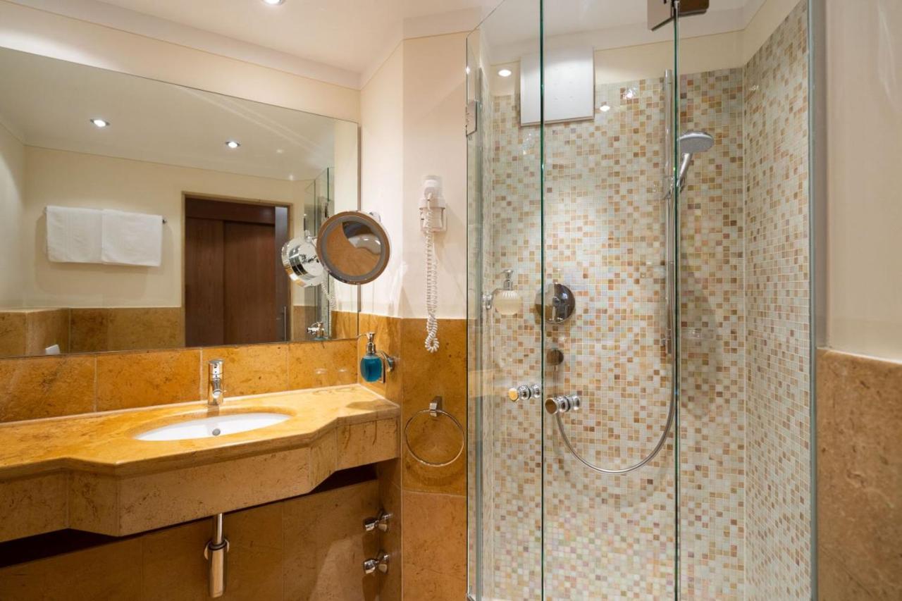 Hotel Gasthof Alte Post Holzkirchen Holzkirchen  Εξωτερικό φωτογραφία